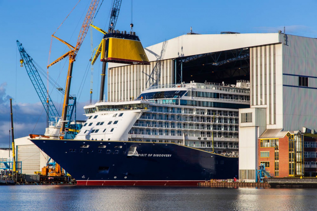 Kreuzfahrtneubau Spirit Of Discovery Hat Kleines Baudock Der Meyer